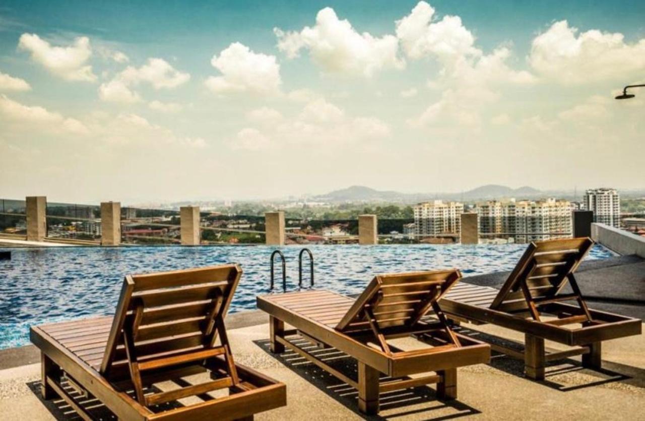 Апартаменти Imperio,Res - Melaka Raya -- Relax -- Pool View Екстер'єр фото